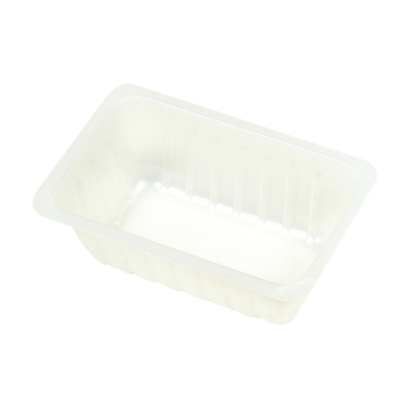 250 barquettes en plastique