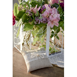 Coussin naturel dentelle