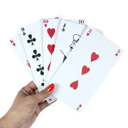 Jeu de cartes géant